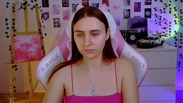 Snapshot of AliceCharmy chatting on 01-28-25, 01:59 AliceCharmy online show from 01-28-25, 01:59