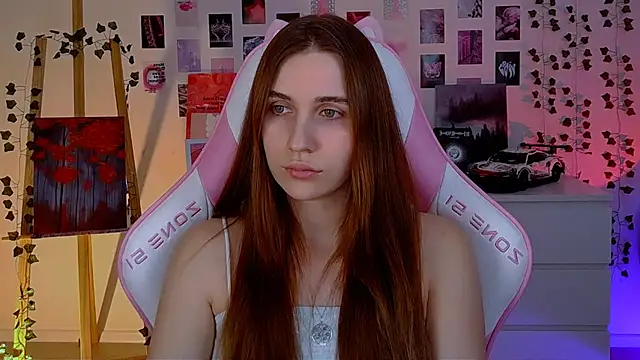 Snapshot of AliceCharmy chatting on 02-21-25, 04:16 AliceCharmy online show from 02-21-25, 04:16