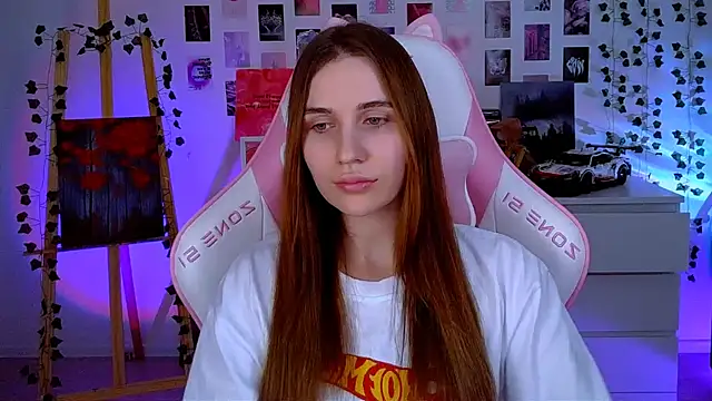 Snapshot of AliceCharmy chatting on 02-27-25, 08:53 AliceCharmy online show from 02-27-25, 08:53