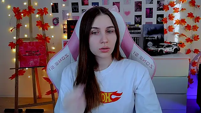 Snapshot of AliceCharmy chatting on 11-08-25, 06:13 AliceCharmy online show from 11-08-25, 06:13