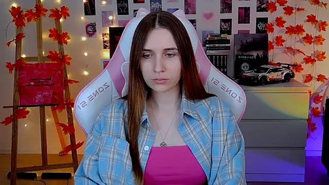 Snapshot of AliceCharmy chatting on 11-09-25, 07:50 AliceCharmy online show from 11-09-25, 07:50