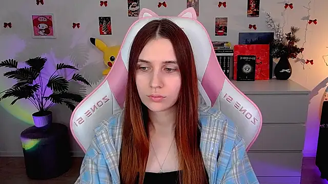 Snapshot of AliceCharmy chatting on 03-05-26, 01:29 AliceCharmy online show from 03-05-26, 01:29