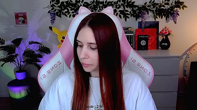 Snapshot of AliceCharmy chatting on 03-08-26, 01:26 AliceCharmy online show from 03-08-26, 01:26