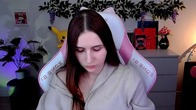 Snapshot of AliceCharmy chatting on 03-13-26, 04:02 AliceCharmy online show from 03-13-26, 04:02