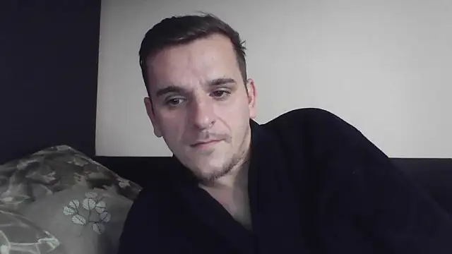 Snapshot of Huge_cock22cm chatting on 01-17-25, 02:28 Huge cock22cm online show from 01-17-25, 02:28