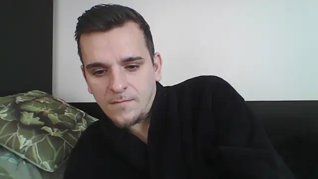 Snapshot of Huge_cock22cm chatting on 01-21-25, 07:47 Huge cock22cm online show from 01-21-25, 07:47