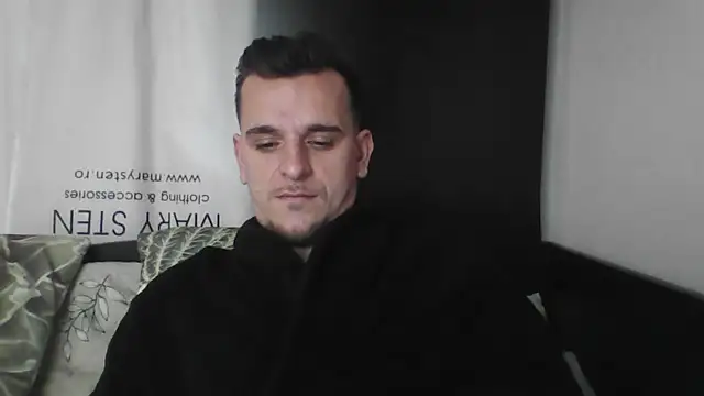 Snapshot of Huge_cock22cm chatting on 01-25-25, 11:13 Huge cock22cm online show from 01-25-25, 11:13
