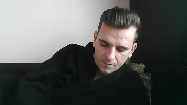 Snapshot of Huge_cock22cm chatting on 02-09-25, 11:25 Huge cock22cm online show from 02-09-25, 11:25