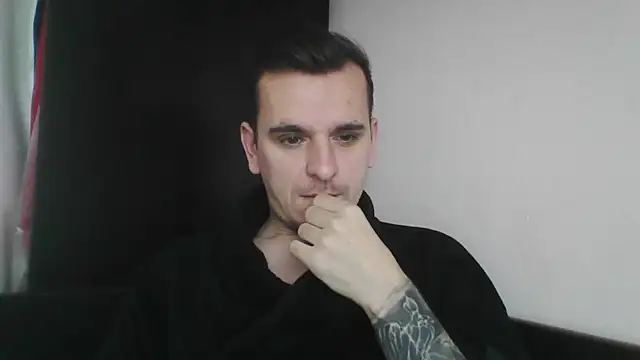 Snapshot of Huge_cock22cm chatting on 02-16-25, 07:59 Huge cock22cm online show from 02-16-25, 07:59