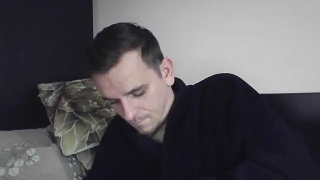 Snapshot of Huge_cock22cm chatting on 02-16-25, 02:10 Huge cock22cm online show from 02-16-25, 02:10