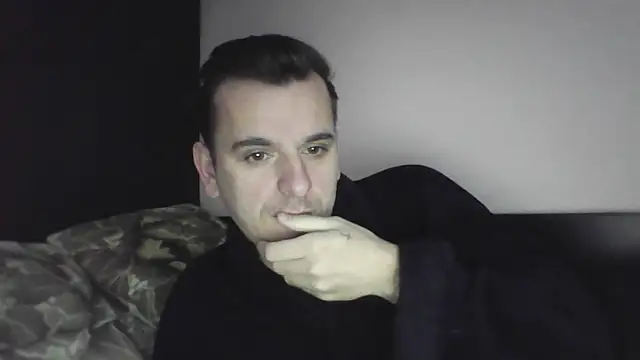 Snapshot of Huge_cock22cm chatting on 02-18-25, 05:31 Huge cock22cm online show from 02-18-25, 05:31
