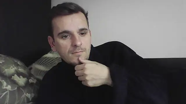 Snapshot of Huge_cock22cm chatting on 02-20-25, 07:01 Huge cock22cm online show from 02-20-25, 07:01