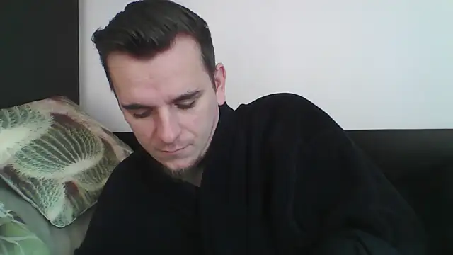 Snapshot of Huge_cock22cm chatting on 02-23-25, 07:33 Huge cock22cm online show from 02-23-25, 07:33