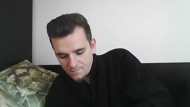 Snapshot of Huge_cock22cm chatting on 02-25-25, 08:58 Huge cock22cm online show from 02-25-25, 08:58