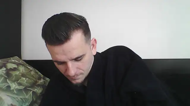 Snapshot of Huge_cock22cm chatting on 03-04-25, 06:47 Huge cock22cm online show from 03-04-25, 06:47