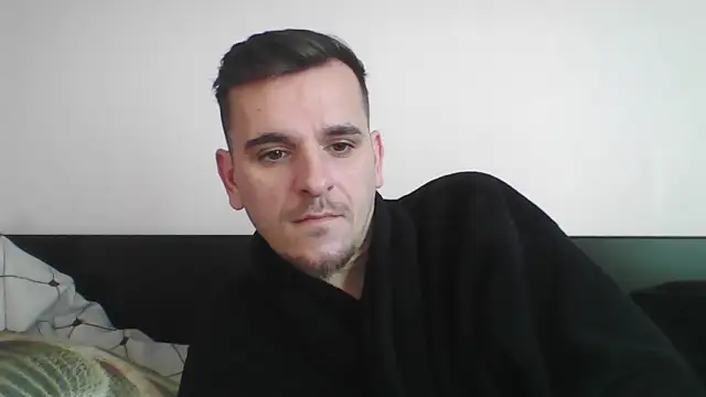 Snapshot of Huge_cock22cm chatting on 03-05-25, 07:16 Huge cock22cm online show from 03-05-25, 07:16