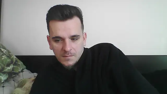 Snapshot of Huge_cock22cm chatting on 03-06-25, 07:25 Huge cock22cm online show from 03-06-25, 07:25