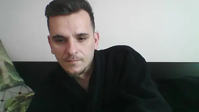 Snapshot of Huge_cock22cm chatting on 03-07-25, 10:24 Huge cock22cm online show from 03-07-25, 10:24