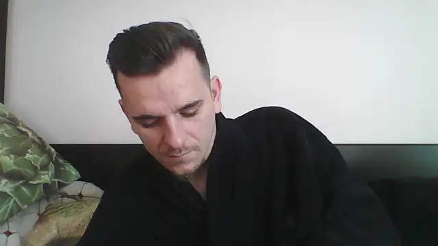 Snapshot of Huge_cock22cm chatting on 03-08-25, 07:16 Huge cock22cm online show from 03-08-25, 07:16