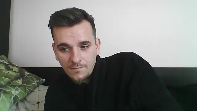 Snapshot of Huge_cock22cm chatting on 03-09-25, 07:45 Huge cock22cm online show from 03-09-25, 07:45