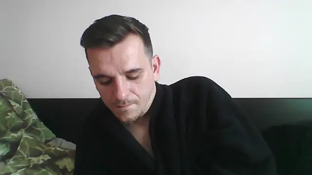 Snapshot of Huge_cock22cm chatting on 03-09-25, 11:03 Huge cock22cm online show from 03-09-25, 11:03