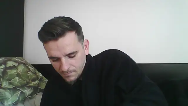 Snapshot of Huge_cock22cm chatting on 03-10-25, 06:49 Huge cock22cm online show from 03-10-25, 06:49