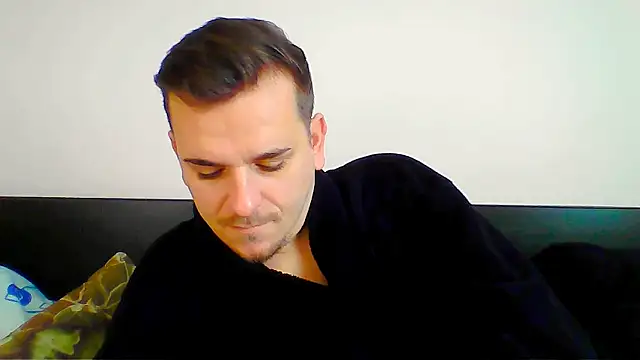 Huge cock22cm online show from 12-15-25, 08:07