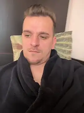 Huge cock22cm online show from 03-12-26, 08:20