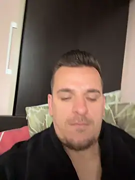 Huge cock22cm online show from 06-07-26, 07:45