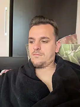 Huge cock22cm online show from 06-11-26, 07:06