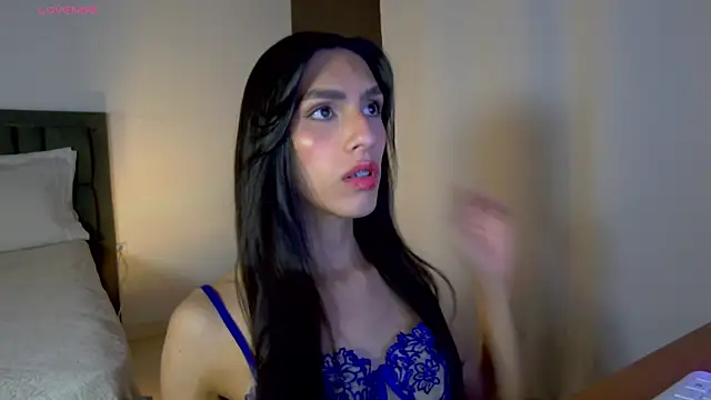 AlanaSofiia online show from 05-18-26, 02:56