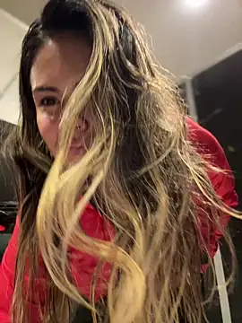 Snapshot of melanny10 chatting on 12-05-24, 12:22 melanny10 online show from 12-05-24, 12:22