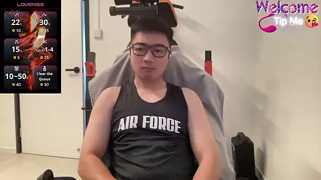 Snapshot of christopherlonger chatting on 01-18-26, 03:21 christopherlonger online show from 01-18-26, 03:21