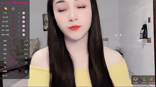 Snapshot of kolll88 chatting on 12-27-24, 04:58 kolll88 online show from 12-27-24, 04:58