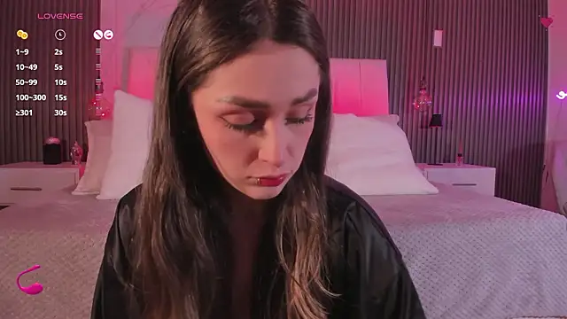 Snapshot of Amy-Parrish chatting on 02-03-26, 06:46 Amy-Parrish online show from 02-03-26, 06:46