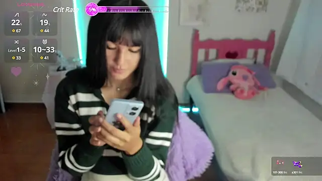 Snapshot of cute_roxy chatting on 12-06-24, 08:07 cute roxy online show from 12-06-24, 08:07