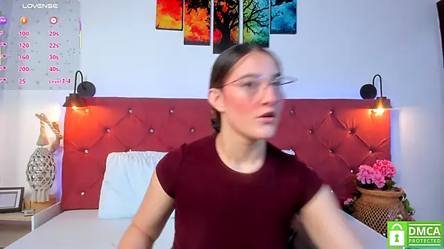 Ruth harvey  online show from 11-12-25, 01:33