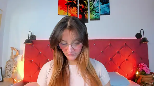 Ruth harvey  online show from 02-08-26, 01:14