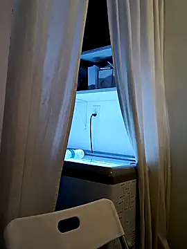 VitaminmanFL online show from 10-26-25, 01:55