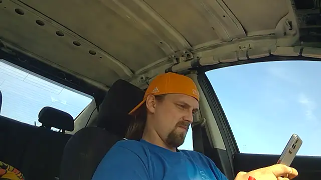 VitaminmanFL online show from 11-24-25, 05:23