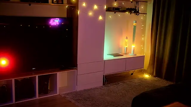 Snapshot of AcidPie chatting on 12-24-24, 11:11 AcidPie online show from 12-24-24, 11:11