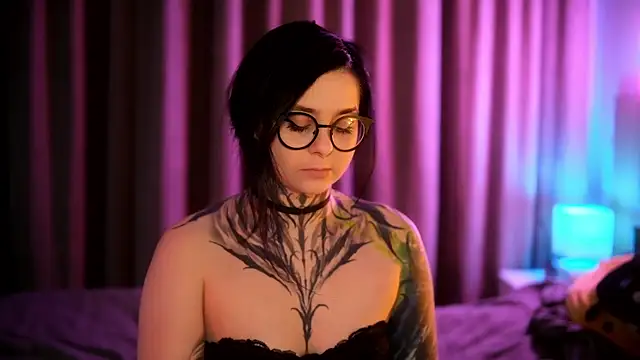 Snapshot of AcidPie chatting on 01-20-25, 11:21 AcidPie online show from 01-20-25, 11:21