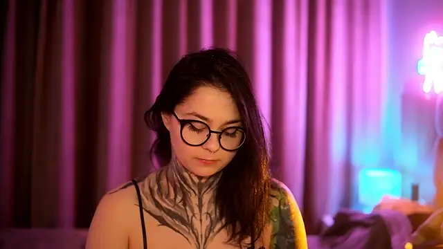 Snapshot of AcidPie chatting on 01-23-25, 11:36 AcidPie online show from 01-23-25, 11:36