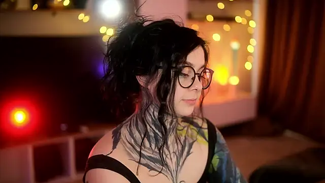 Snapshot of AcidPie chatting on 03-08-25, 06:32 AcidPie online show from 03-08-25, 06:32