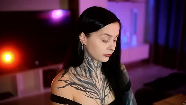 Snapshot of AcidPie chatting on 10-29-25, 06:20 AcidPie online show from 10-29-25, 06:20