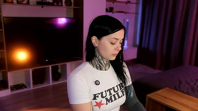 Snapshot of AcidPie chatting on 12-02-25, 07:31 AcidPie online show from 12-02-25, 07:31