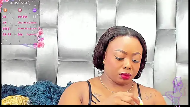 CamilaBenitez online show from 12-14-25, 08:13