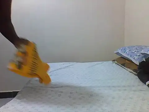 princess-cutie12 online show from 10-05-25, 01:09