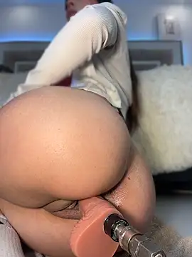 Nicolle foxy online show from 06-22-26, 04:48