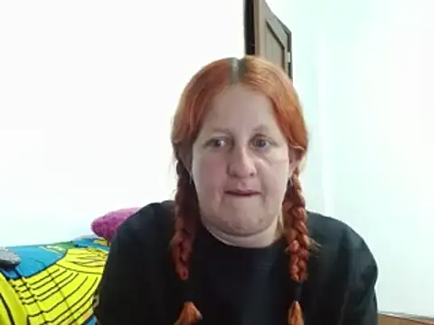 Snapshot of ViioletaMora chatting on 09-30-25, 05:12 ViioletaMora online show from 09-30-25, 05:12